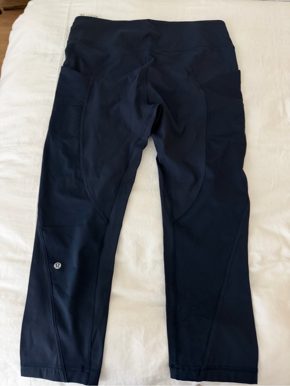 NWT Lululemon all the right places  23 navy Cropped Leggings with Side Pockets